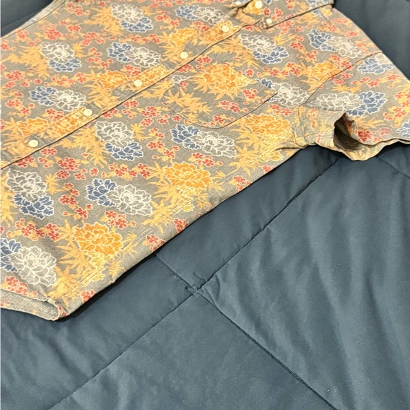 J.Crew Men’s Floral Oxford Short Sleeve Shirt - Size S - Picture 8 of 14